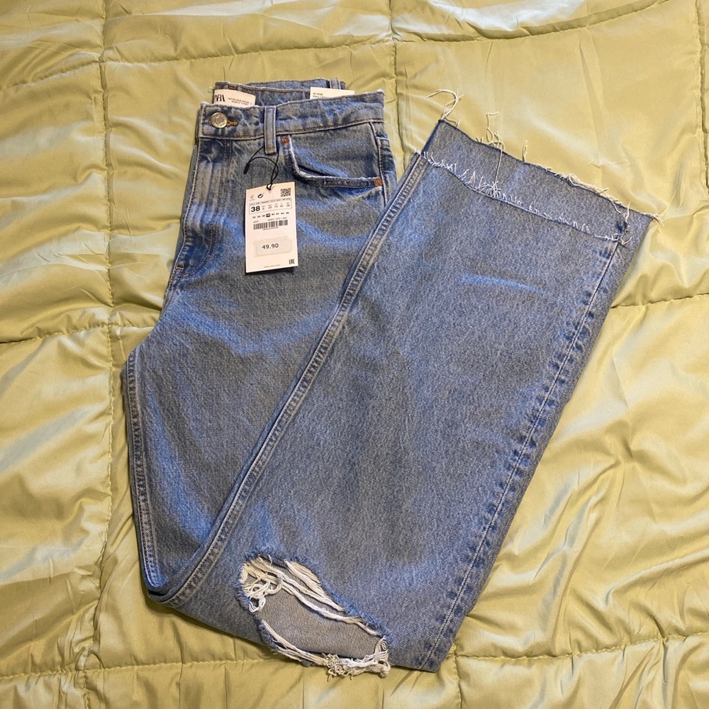 Zara Wide Leg full length high rise jeans